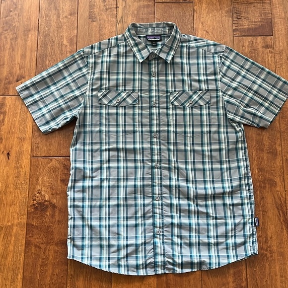 Patagonia Men High Moss Shirt Size M - Picture 2 of 9